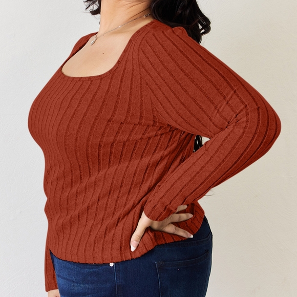 Women's Ribbed Rust Top - Picture 4 of 15
